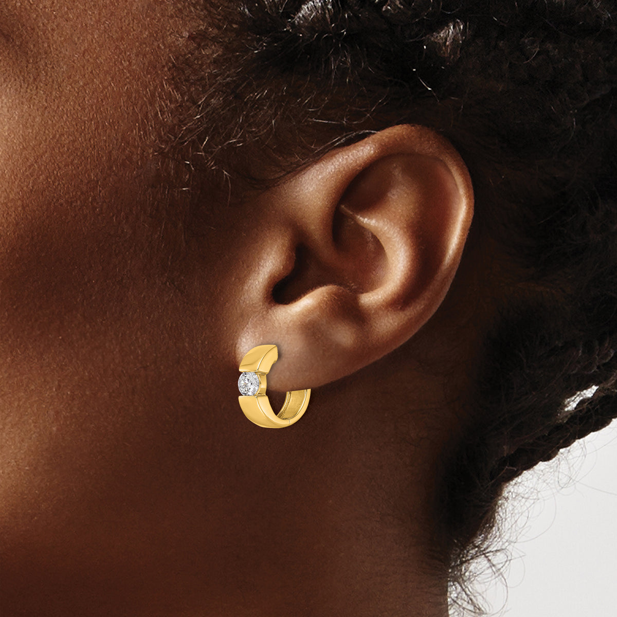 Lía Diamond Hoops — Yellow Gold