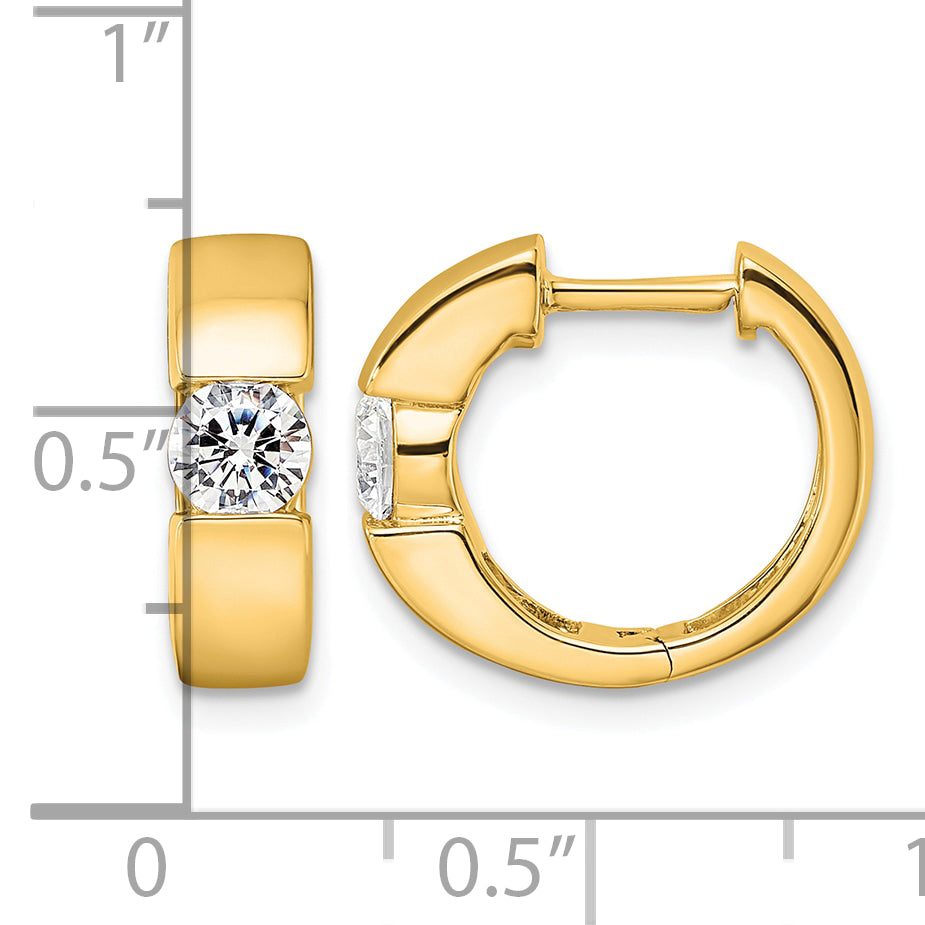 Lía Diamond Hoops — Yellow Gold