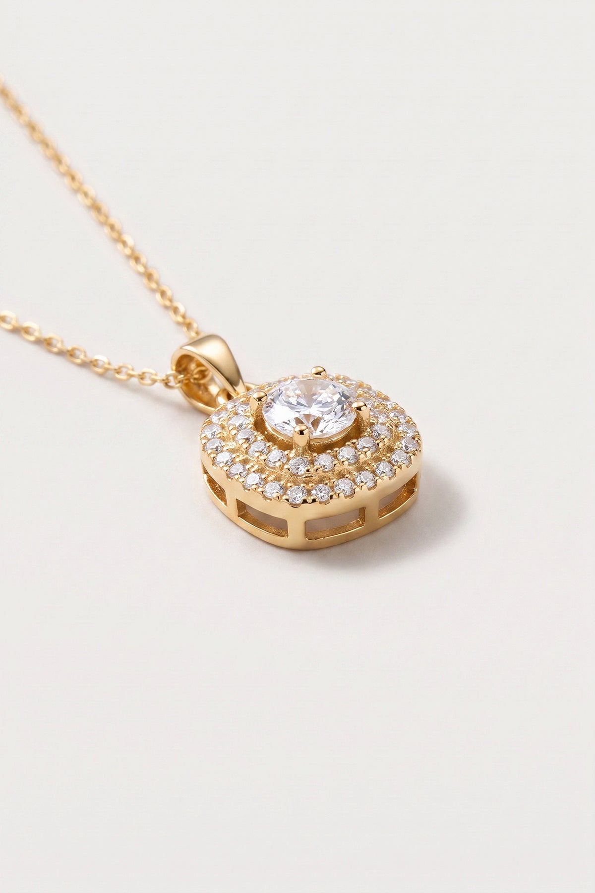 Round Cushion Double Halo Pendant Necklace detail