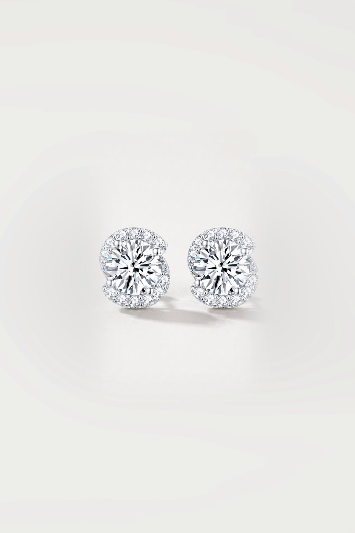 Round Halo Pavé Stud Earrings