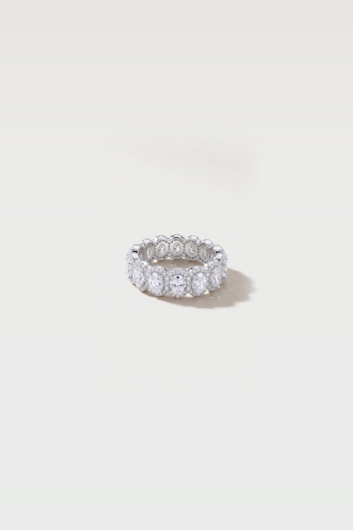 Oval Halo Full Eternity Band detail
